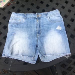 Gap denim 16 regular shortie shorts